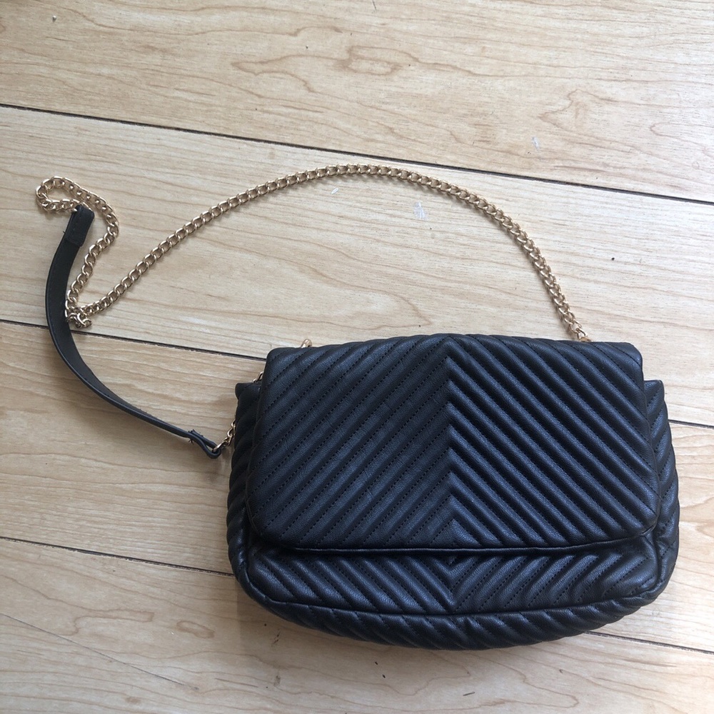 Black bag with chain strap